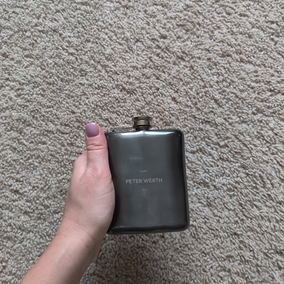 NEW Peter Werth Flask - Picture 5 of 6